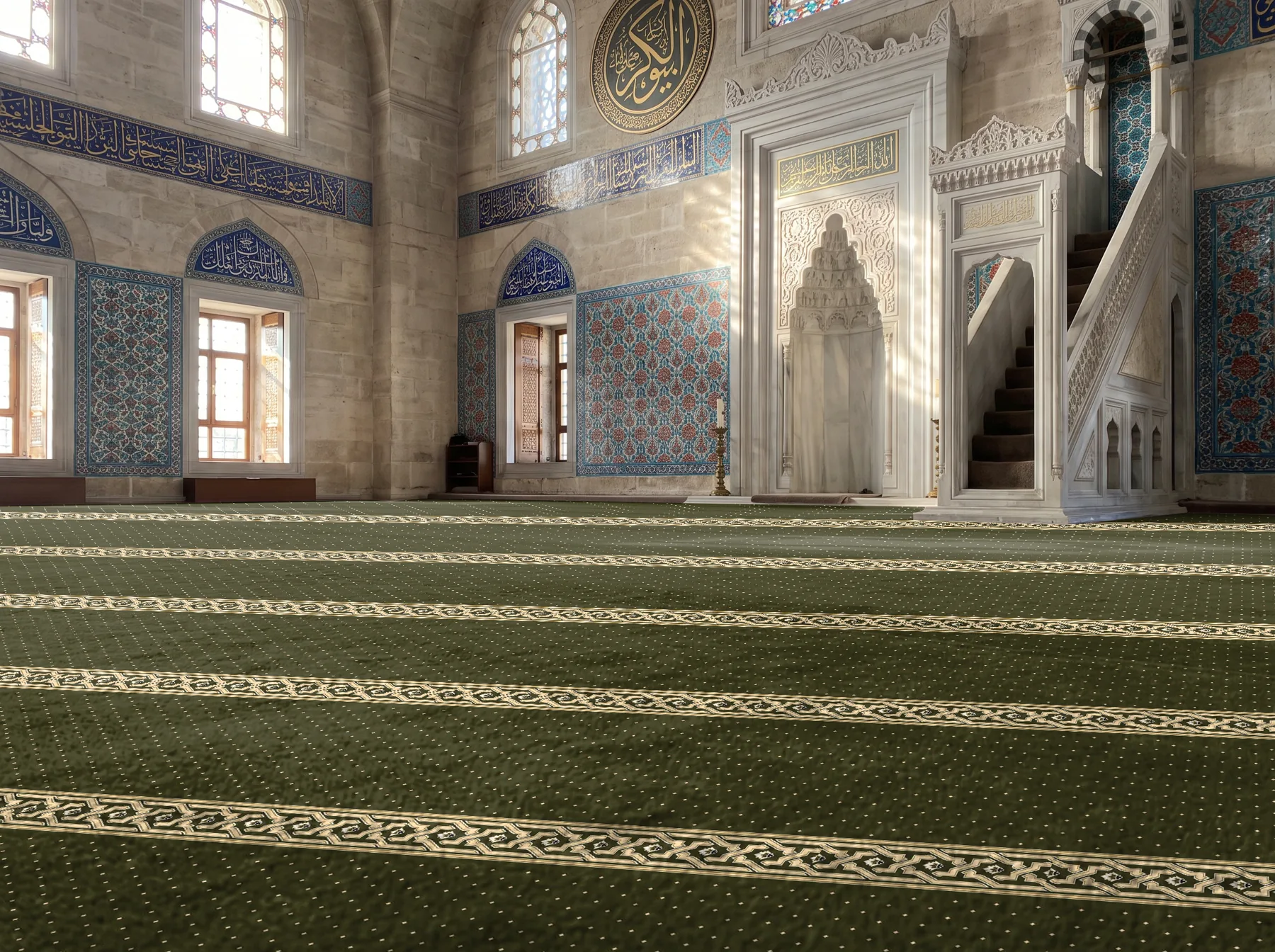 Close view of Aqsa Green saff lines and dotted olive field beside the minbar